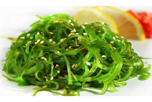 Салат из водорослей "Мистер Чу"